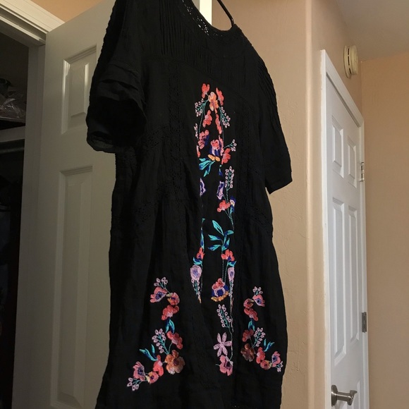 Free people, short, black floral embroidered dress - Picture 1 of 3
